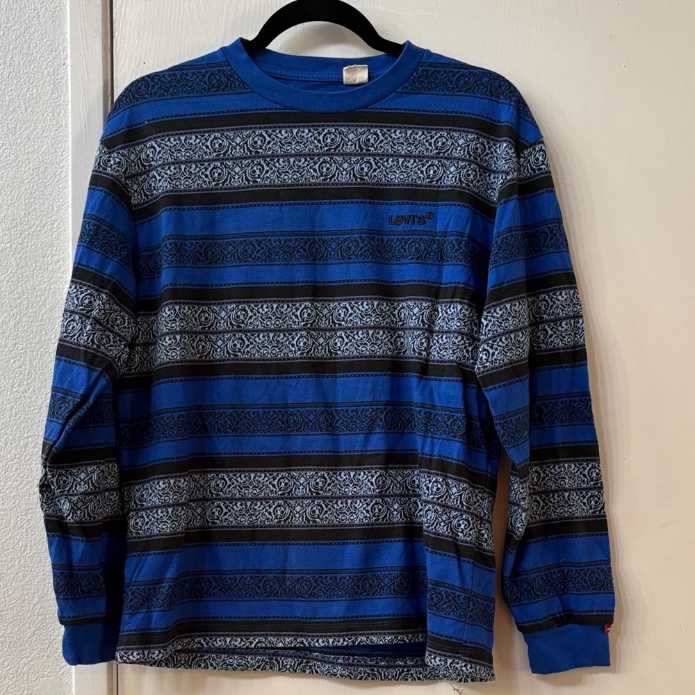 Levi's Blue and Black Patterned Crewneck